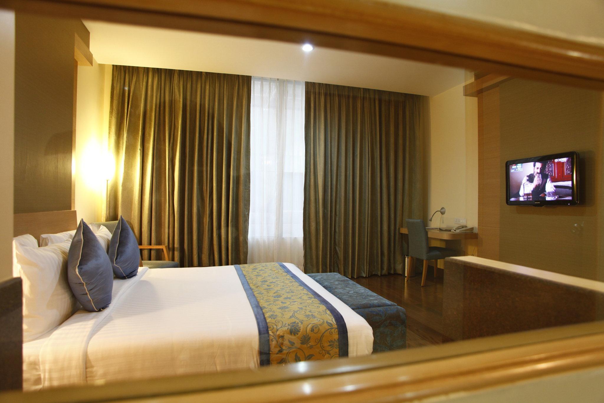Clarks Inn Nehru Place Nowe Delhi Zewnętrze zdjęcie